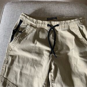 Modern Culture joggers tan size m zipper front pockets/one zipper back pocket